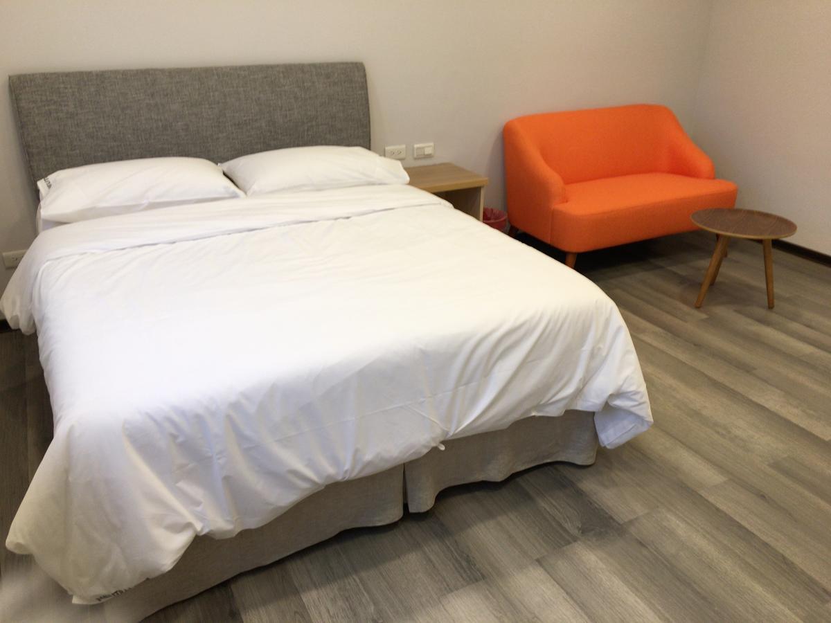 Neutral Inn Zhonghe  Exteriér fotografie